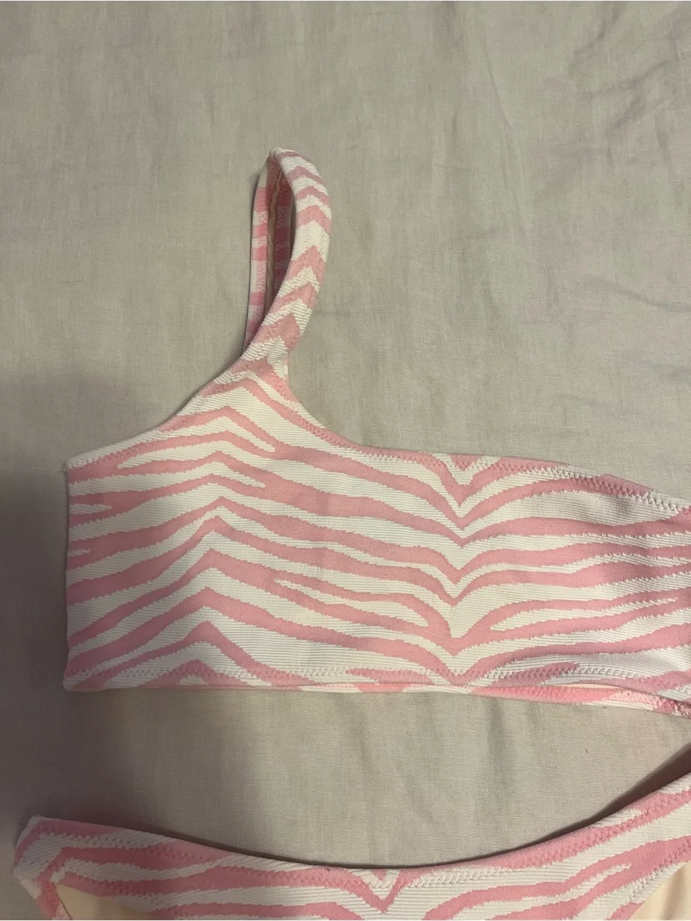 triangl swimwear excellent no